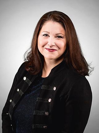 Aida Alvinius.