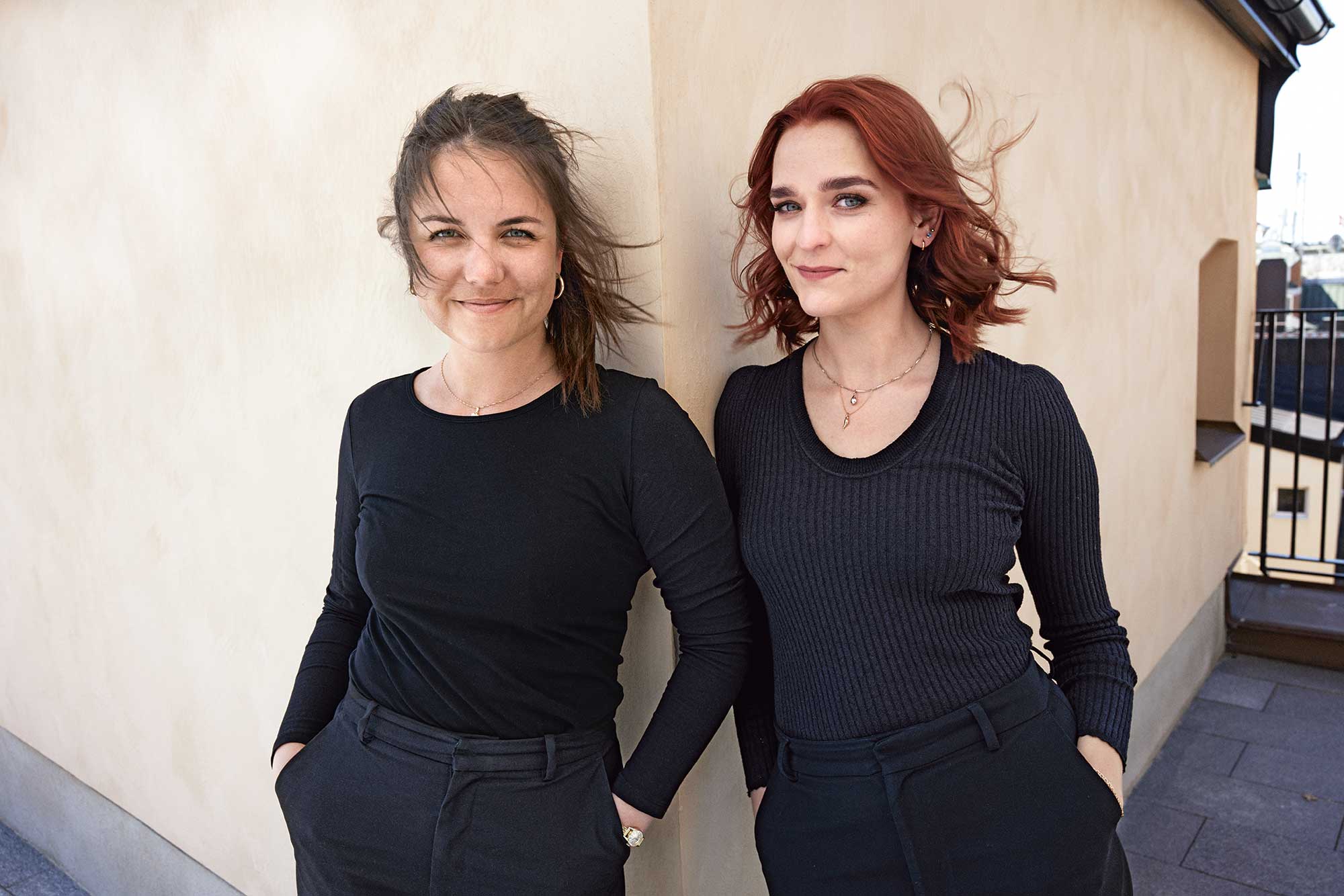 Ellinor Sätterqvist och Matilda Schmachtl. Foto: Mattias Bardå.