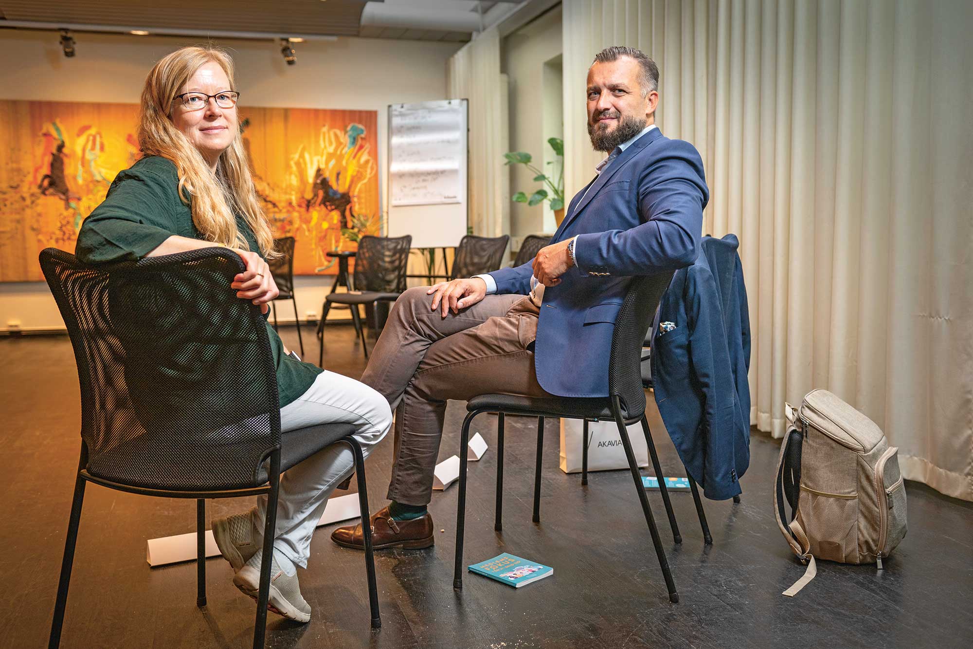Jennie Rahm och Mithat Haskovic är två av Akavias förtroendevalda som gått ledarskapsutbildningen. Foto: Anders G Warne